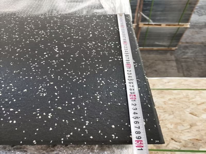 Produktionslinie für industrielle Gummiböden